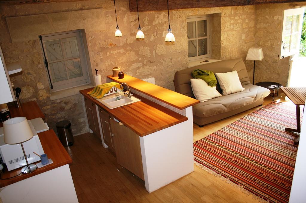 Gite Chateau De Chaintres Dampierre-sur-Loire Стая снимка